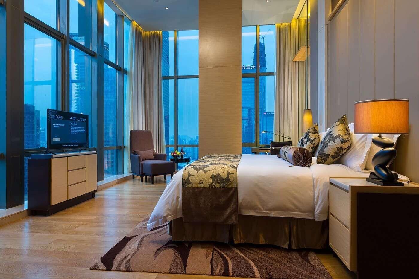 Shenzhen Futian Wyndham Grand Hotel Exterior photo