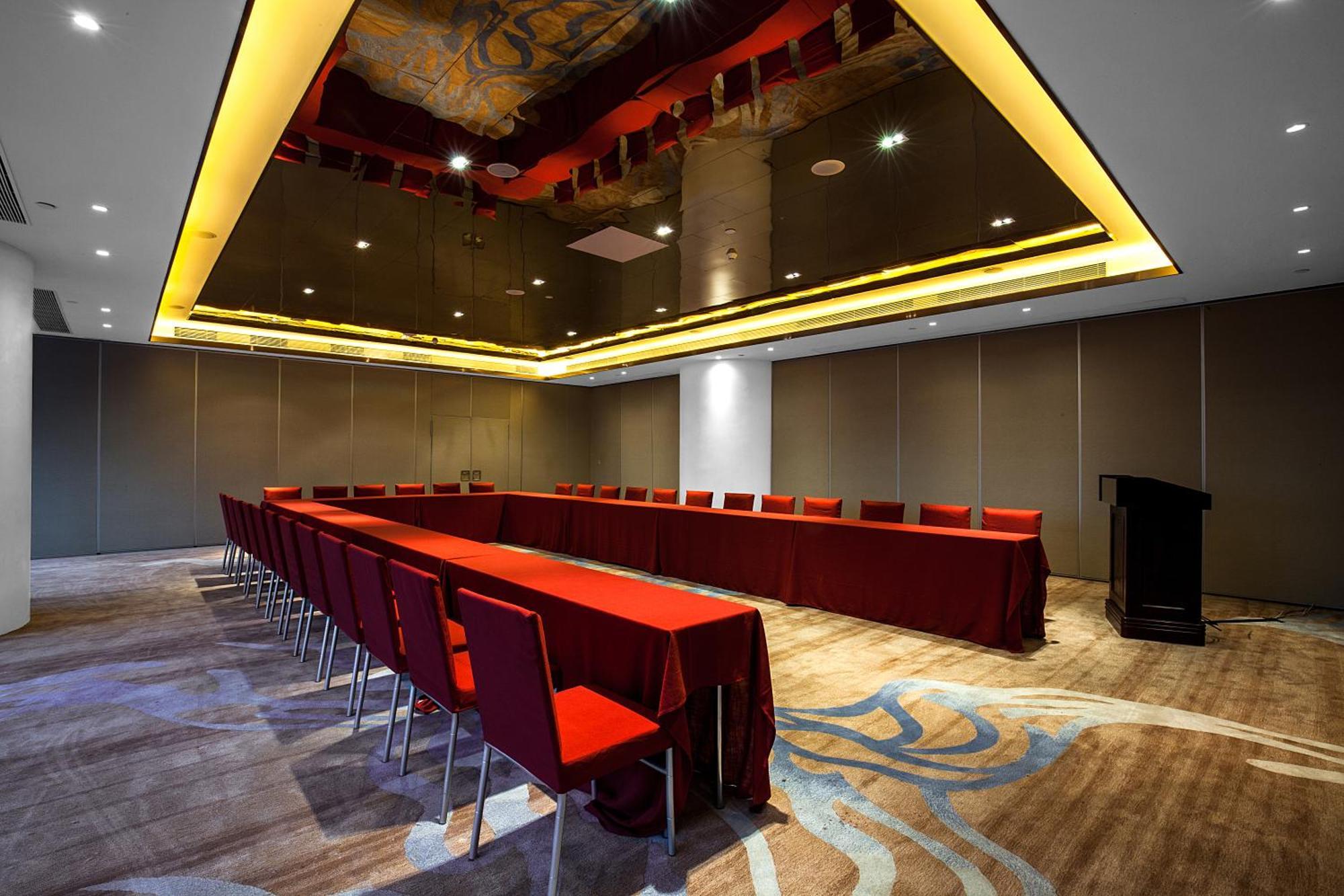 Shenzhen Futian Wyndham Grand Hotel Exterior photo